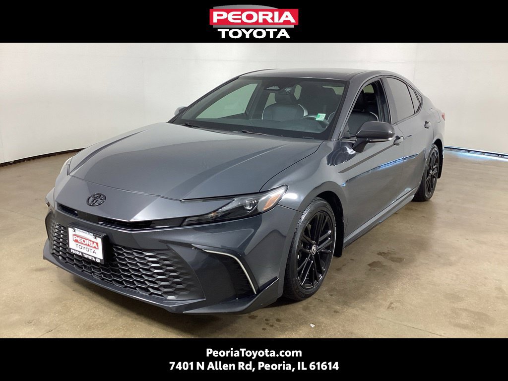 Used 2025 Toyota Camry SE w/ Convenience Package