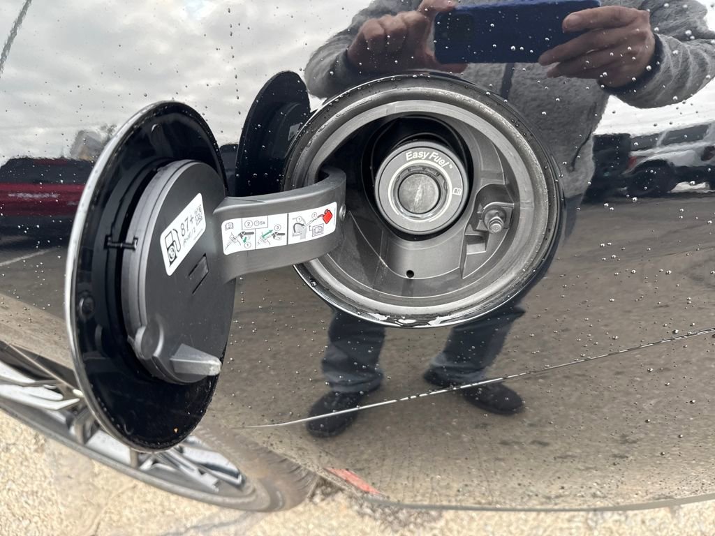 Used 2025 Ford Mustang GT Premium image 13