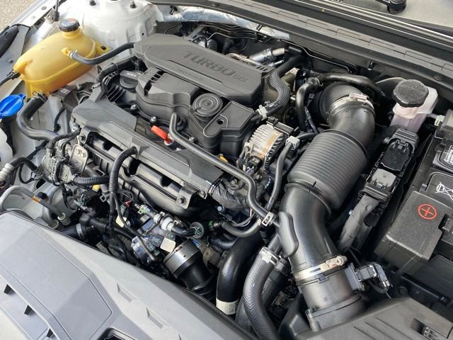 Used 2022 Kia K5 GT-Line image 13