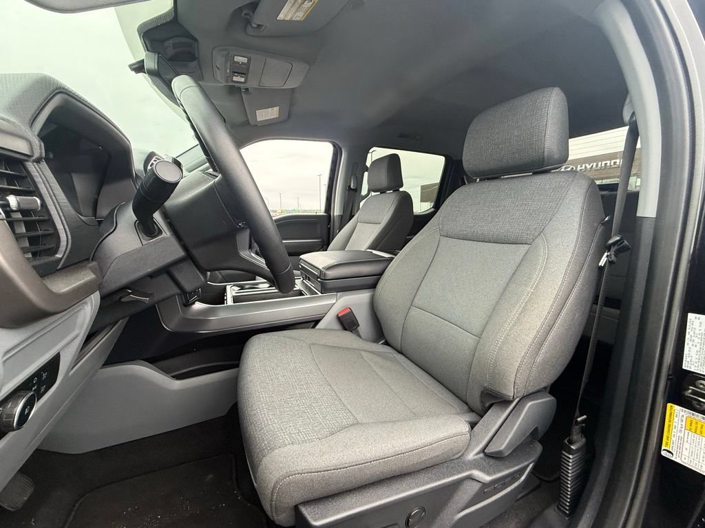 Used 2024 Ford F150 XLT w/ Mobile Office Package RWD image 21