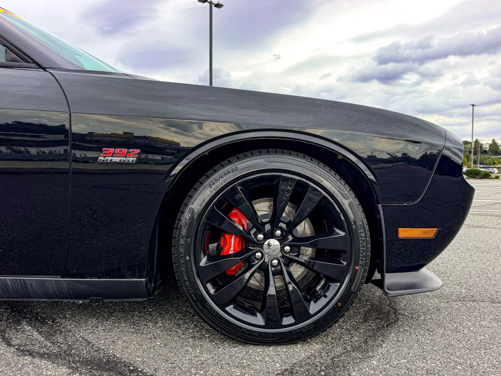 Used 2014 Dodge Challenger SRT8 w/ Harman/Kardon Audio Group RWD image 39