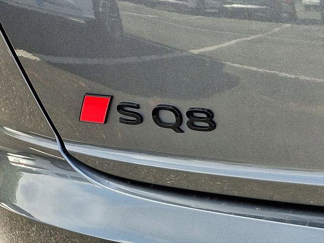 Certified 2024 Audi SQ8 Prestige AWD/4WD image 32
