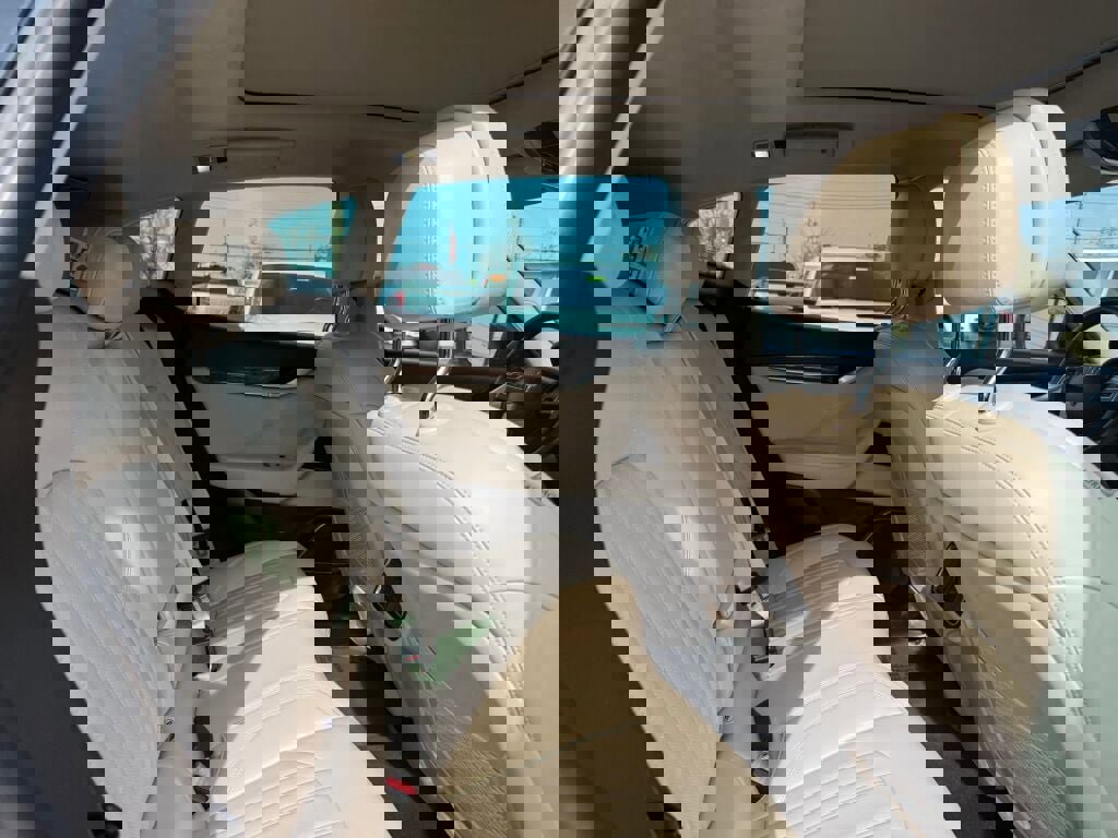 Used 2017 Maserati Levante S image 26