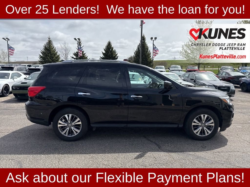 Used 2019 Nissan Pathfinder SL AWD/4WD image 2