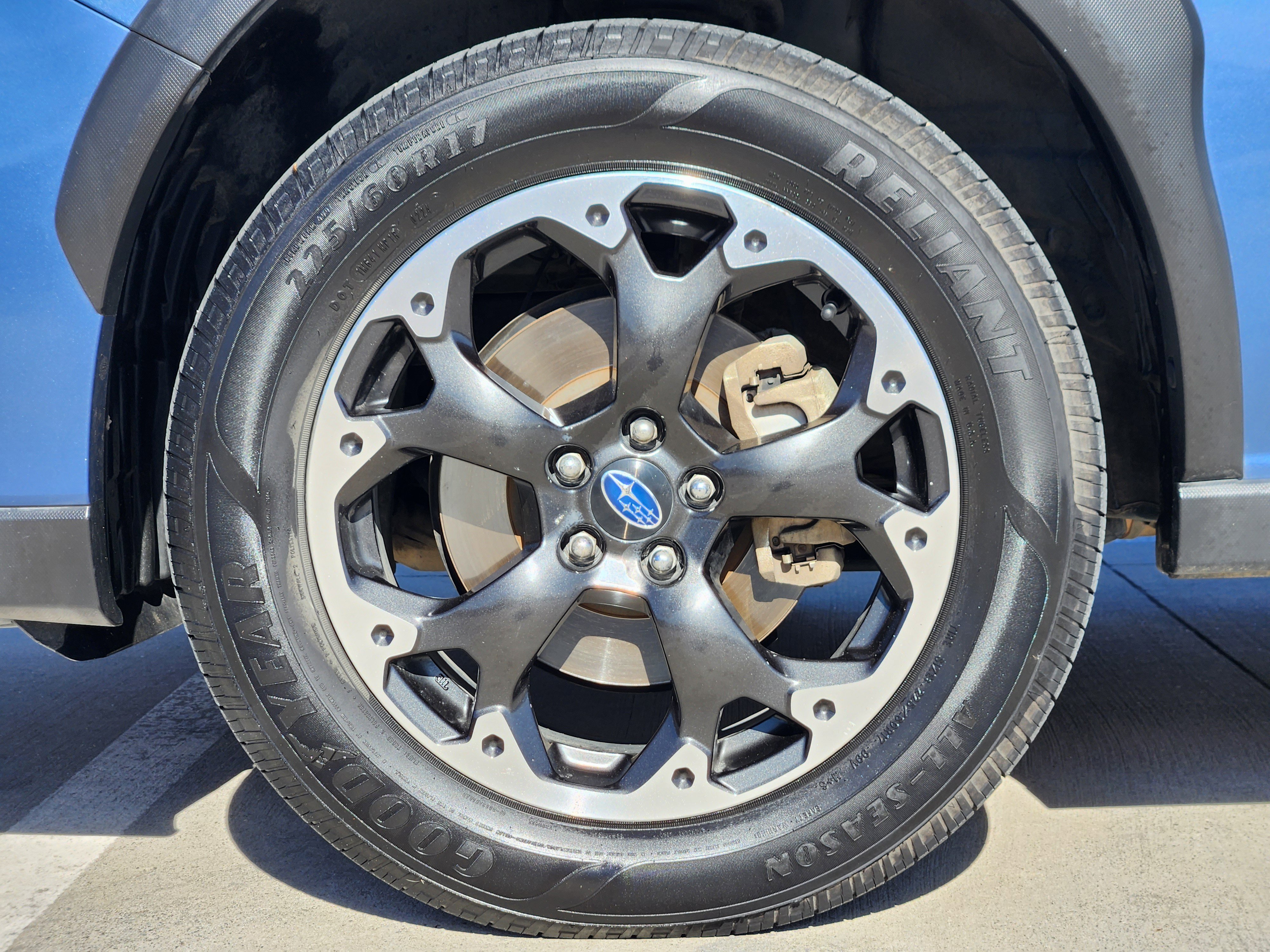 Used 2021 Subaru Crosstrek 2.0i Premium w/ Moonroof Package image 11