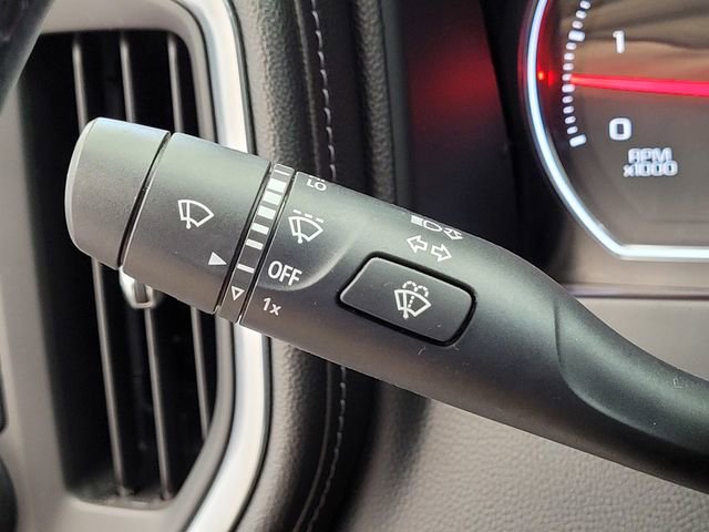 Used 2020 Chevrolet Silverado 3500 LTZ w/ LTZ Convenience Package image 31