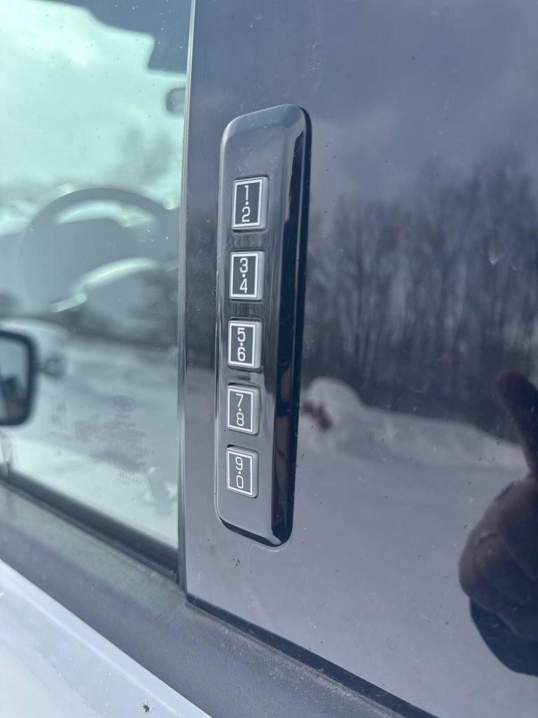 Used 2023 Ford F150 Lariat w/ Equipment Group 502A High image 17