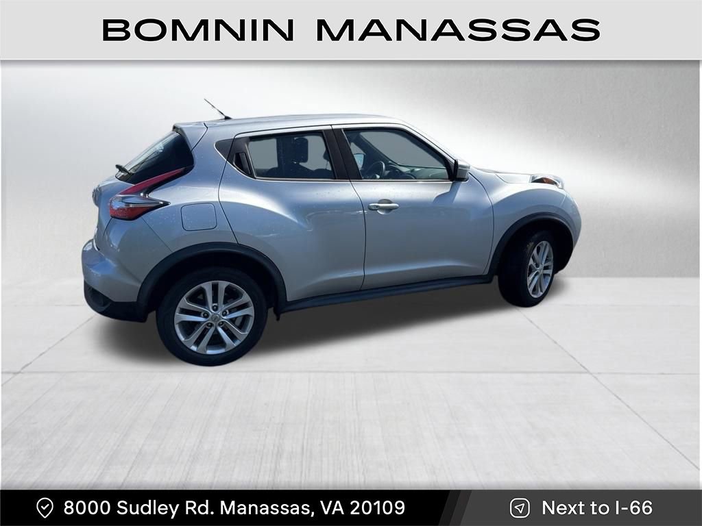 Used 2017 Nissan Juke S FWD image 2