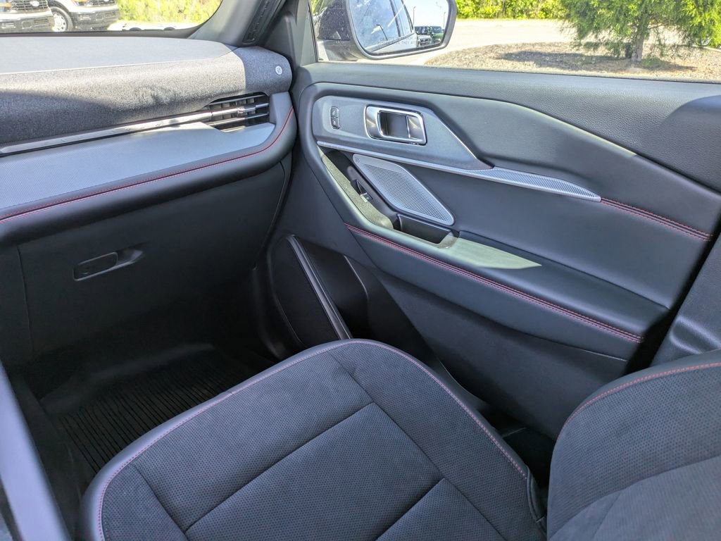 New 2026 Ford Explorer ST image 21