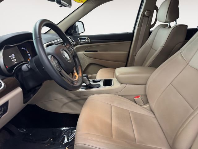 Used 2016 Jeep Grand Cherokee Laredo w/ Quick Order Package 23E AWD/4WD image 7