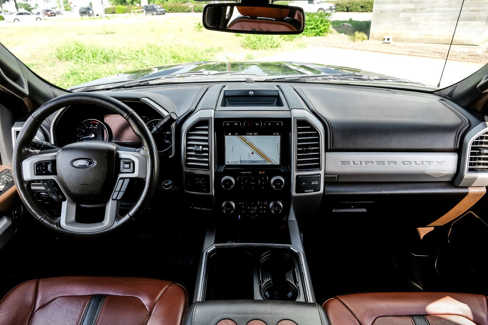 Used 2019 Ford F250 King Ranch w/ King Ranch Ultimate Package AWD/4WD image 12
