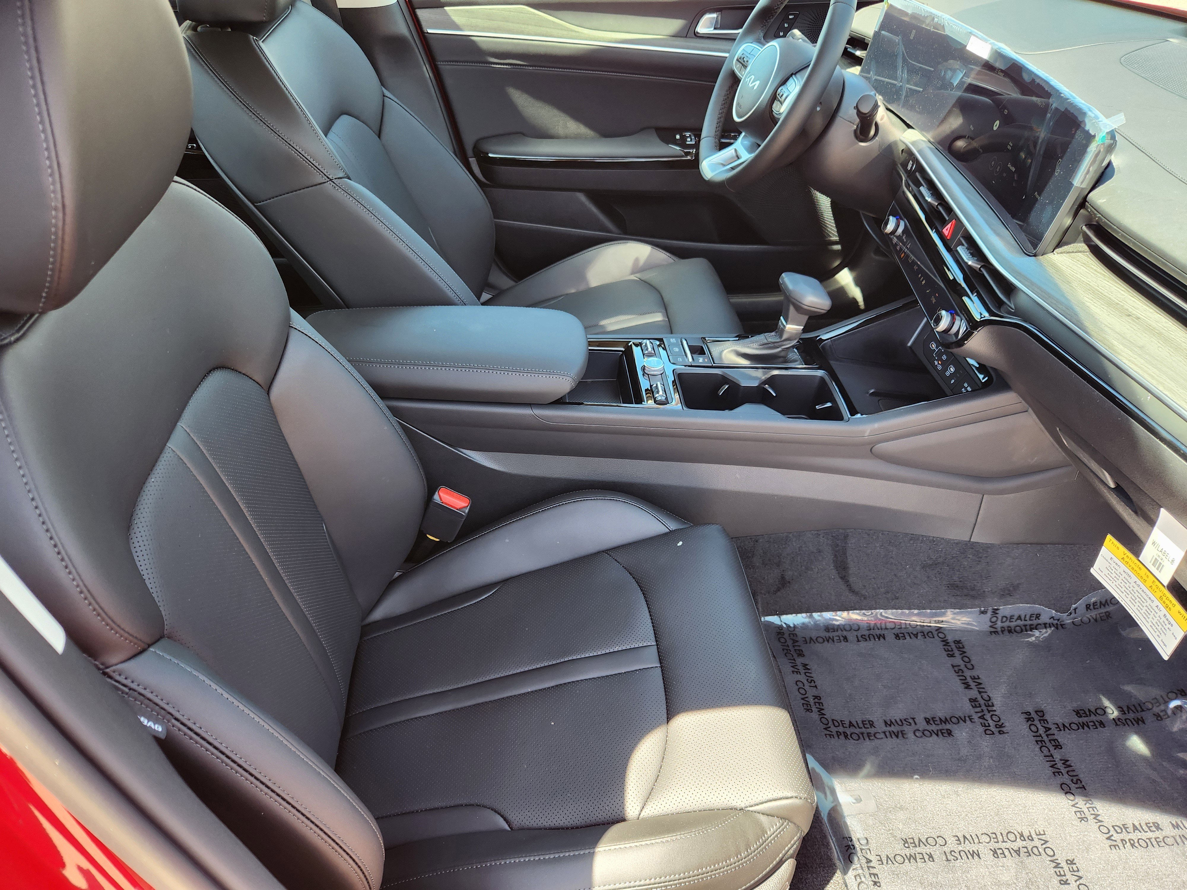 New 2025 Kia K5 EX image 17