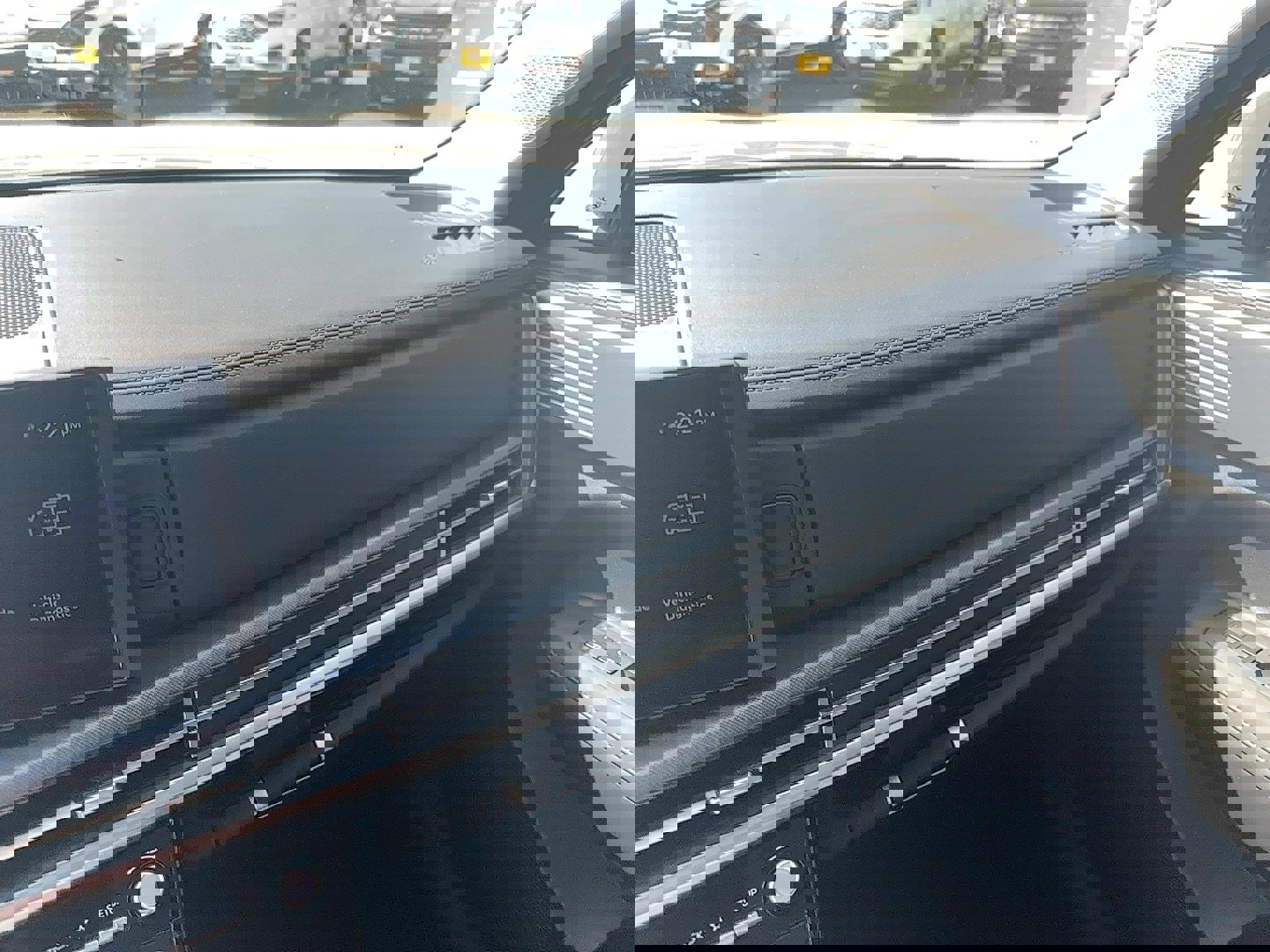 Used 2025 Hyundai Santa Fe SEL image 18