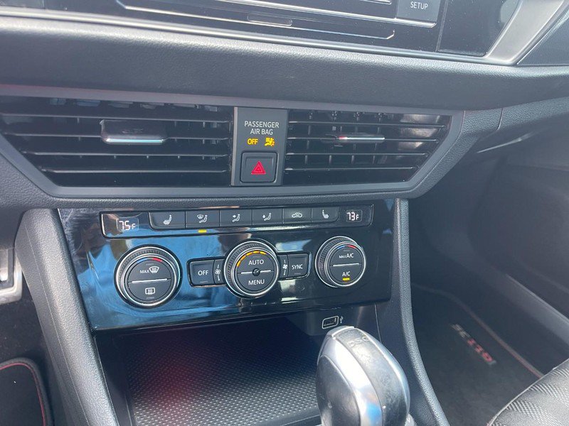 Used 2019 Volkswagen Jetta GLI FWD image 16