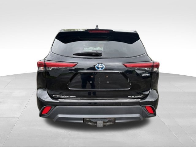 Used 2020 Toyota Highlander Platinum AWD/4WD image 16