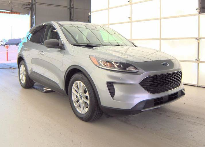 Used 2022 Ford Escape SE w/ Convenience Package AWD/4WD image 2