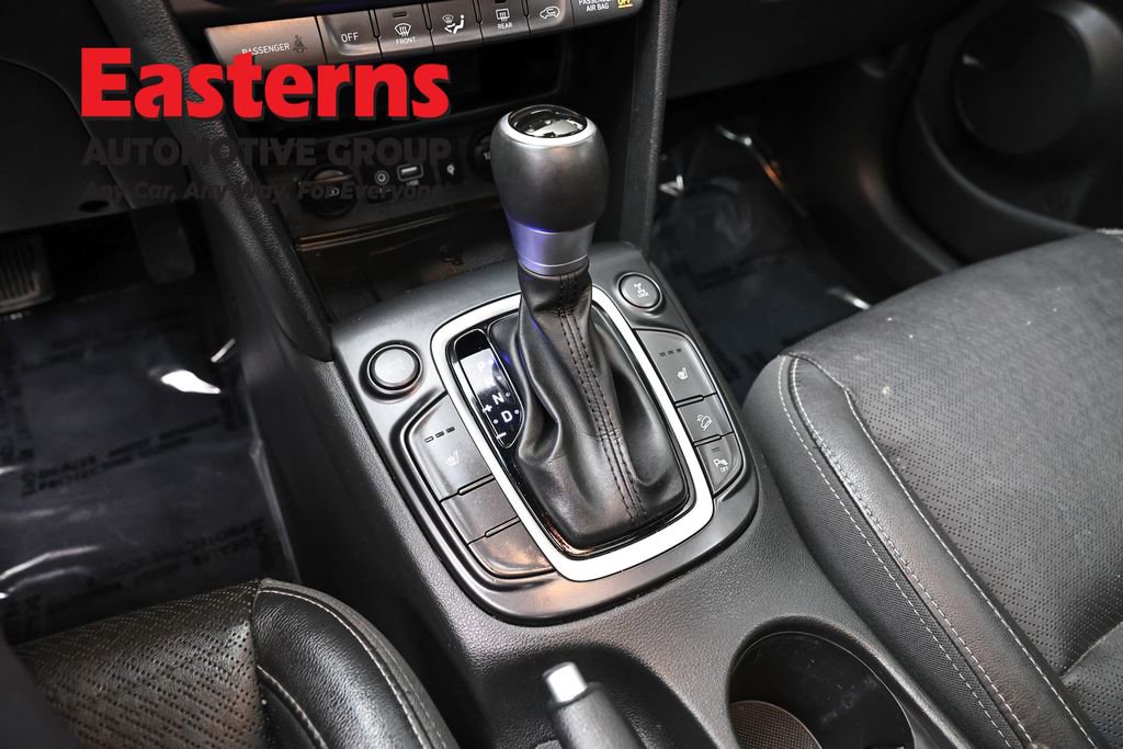 Used 2021 Hyundai Kona Ultimate image 13