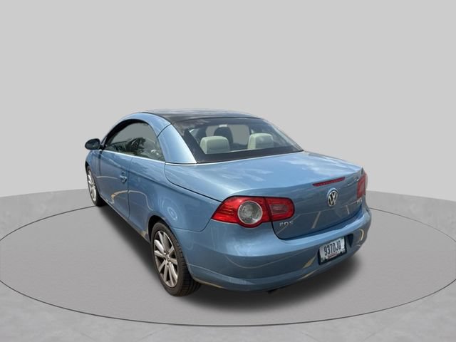 Used 2008 Volkswagen Eos Komfort FWD image 3