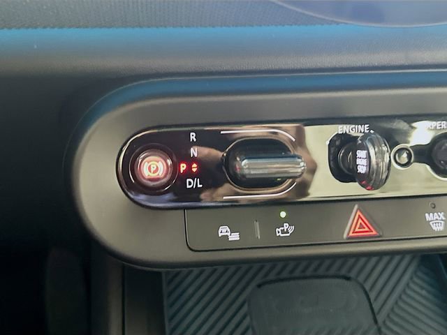 Used 2025 MINI Cooper Countryman S w/ Comfort Package Max image 16