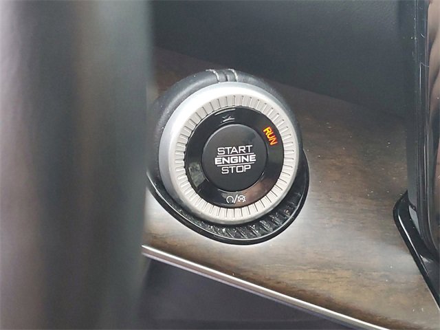 Used 2022 Jeep Grand Wagoneer Series I image 17