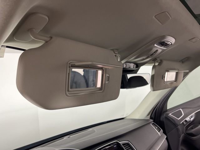 Used 2020 Volvo XC90 T6 Momentum image 35