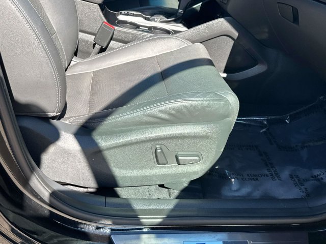 Used 2018 Hyundai Tucson SEL Plus FWD image 16