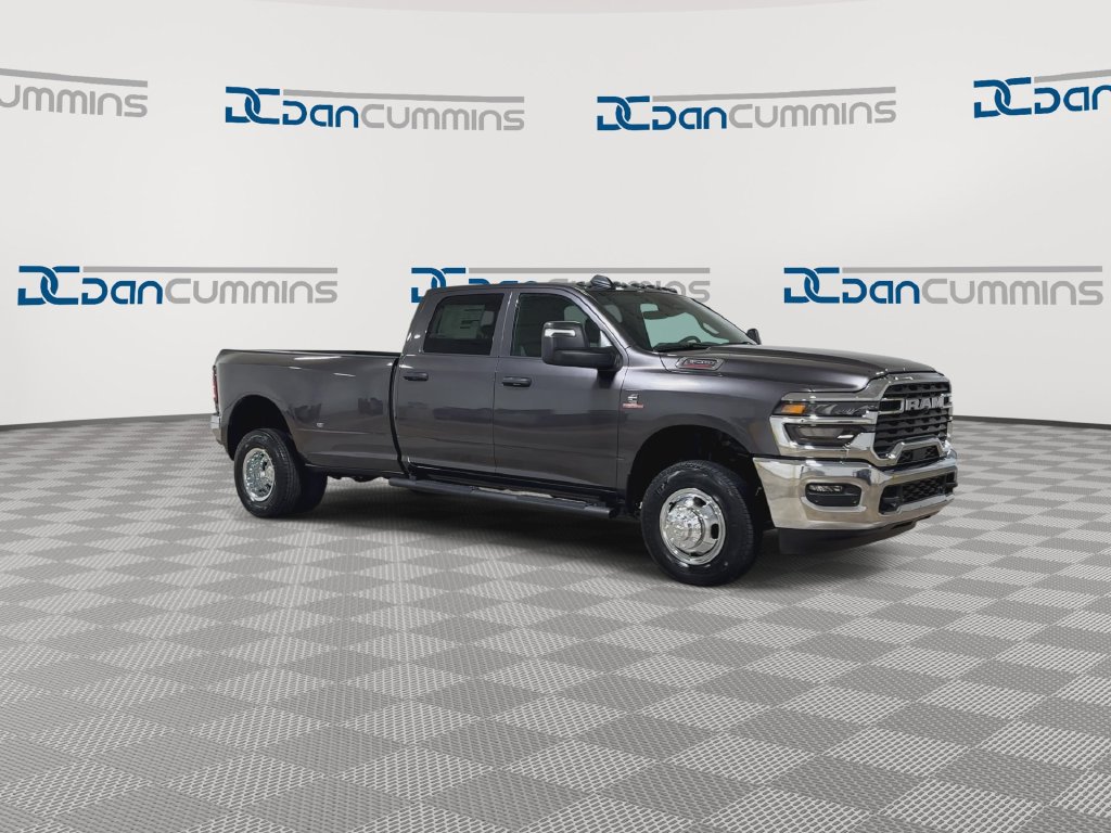 New 2027 RAM 3500 Tradesman AWD/4WD image 3