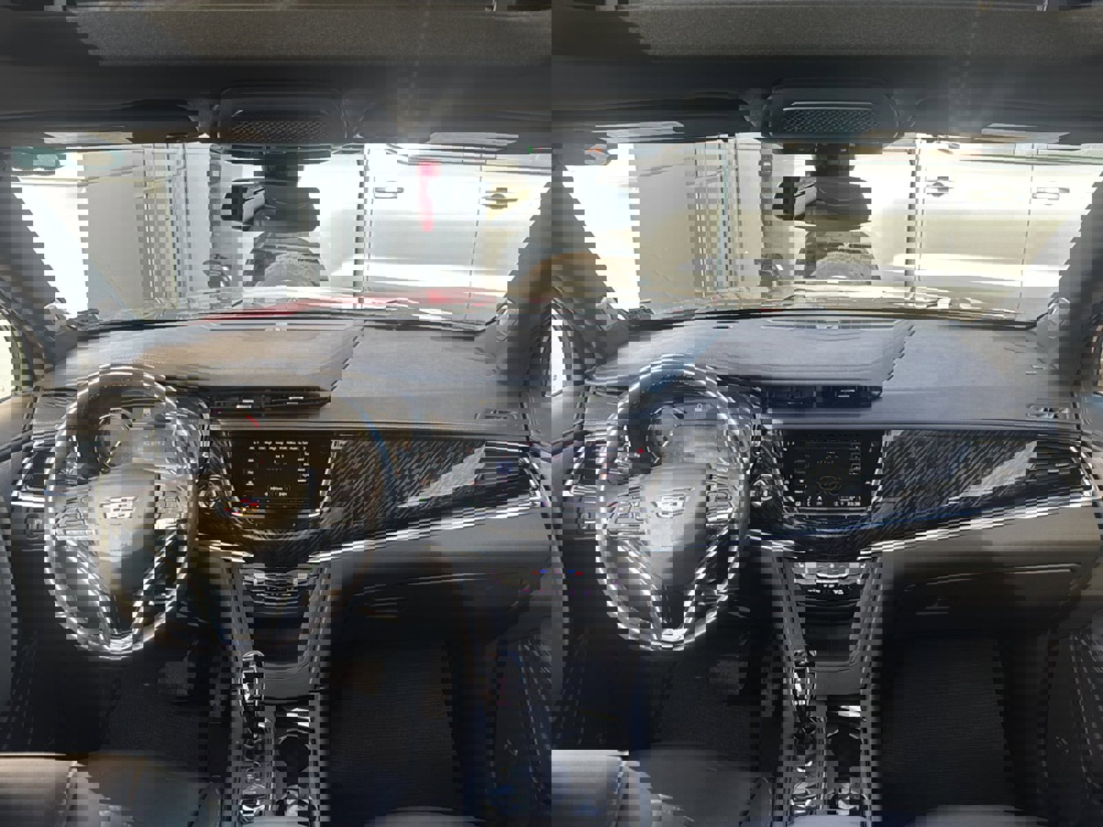 Used 2023 Cadillac XT6 Premium Luxury image 30