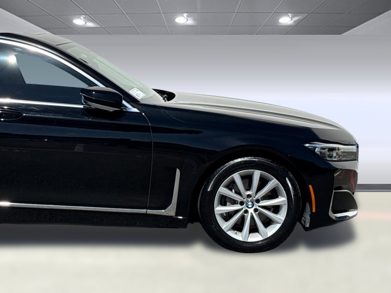 Used 2020 BMW 740i RWD image 30