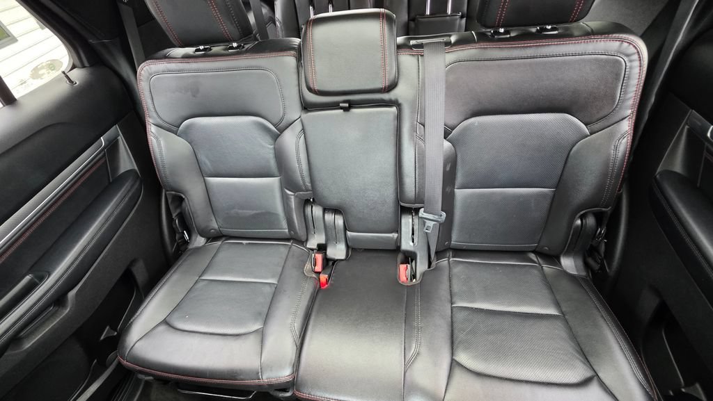 Used 2017 Ford Explorer Sport w/ Equipment Group 401A AWD/4WD image 19