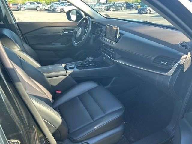 Used 2023 Nissan Rogue SV w/ SV Premium B Package AWD/4WD image 40