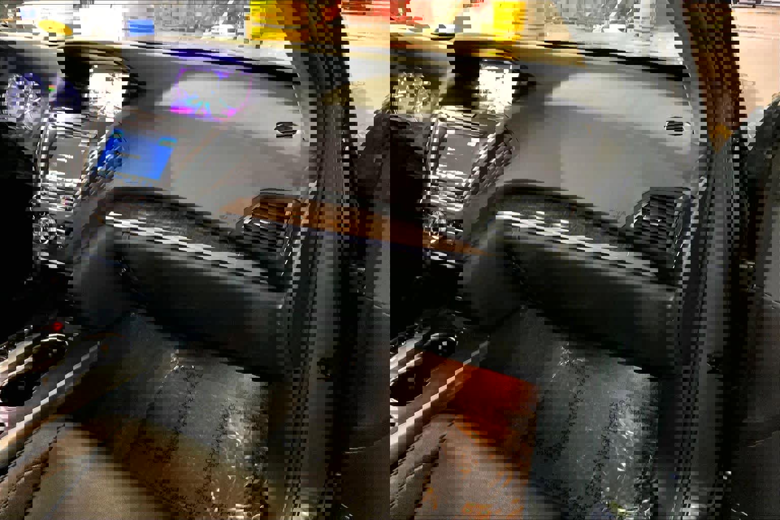 Used 2018 Acura MDX SH-AWD image 18