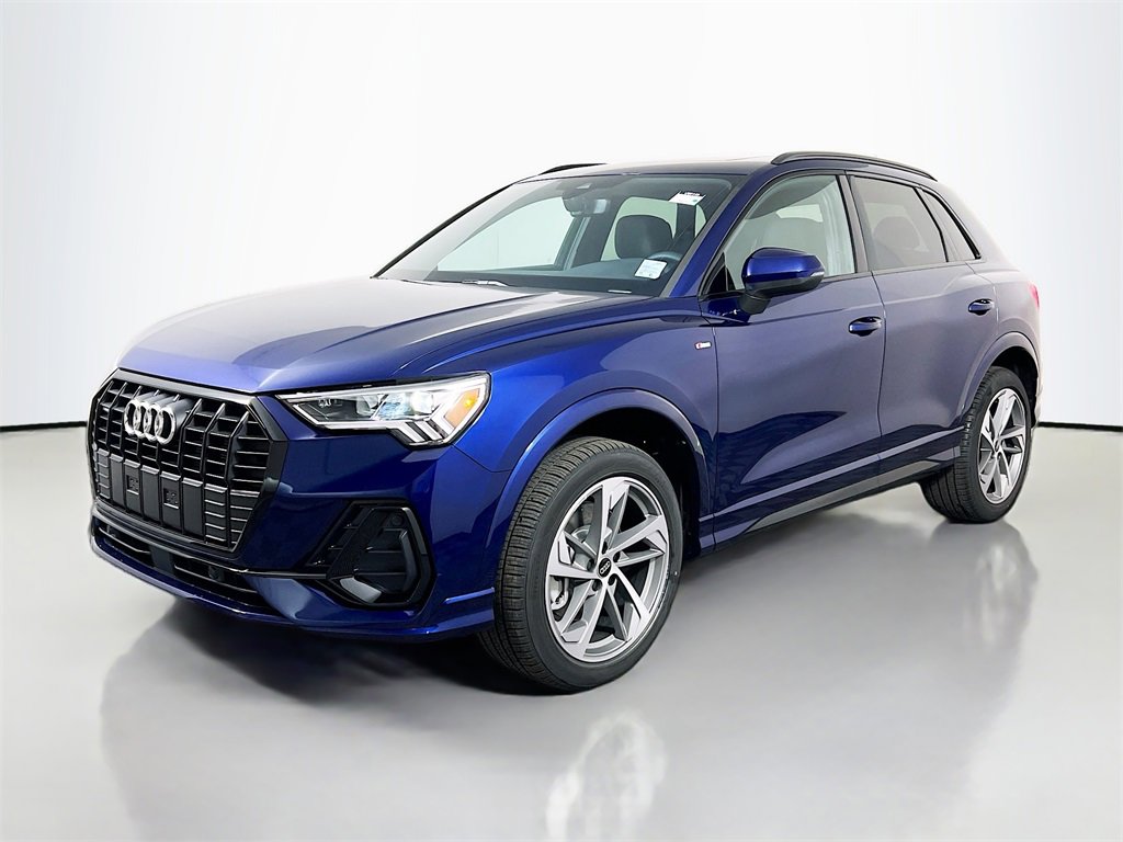 New 2025 Audi Q3 2.0T Premium image 3