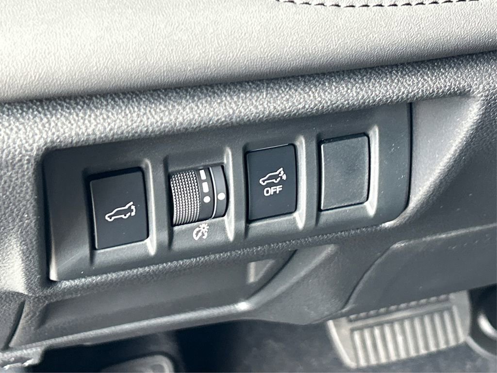 Certified 2025 Subaru Outback Wilderness image 41