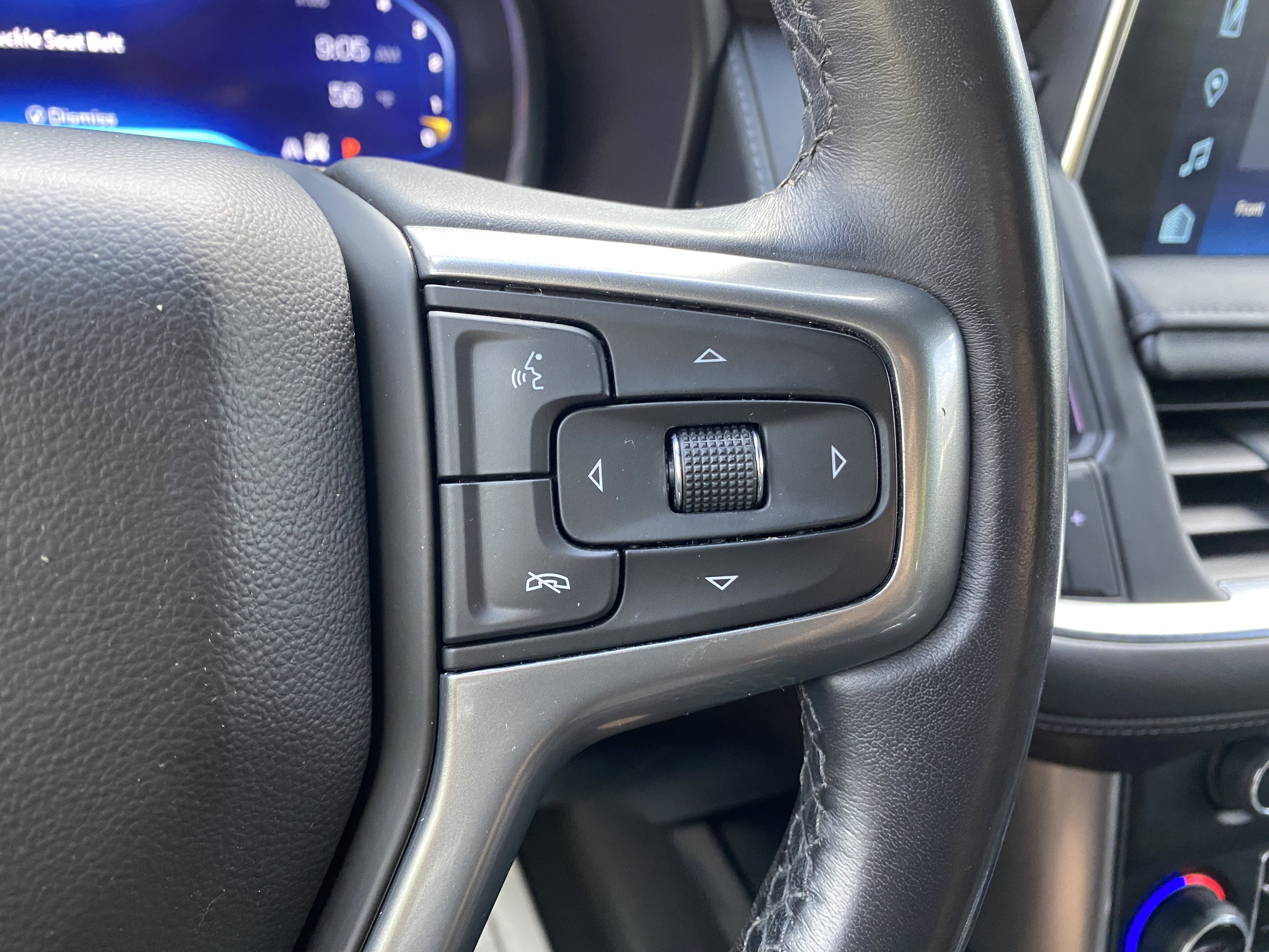 Used 2022 Chevrolet Suburban Z71 AWD/4WD image 21