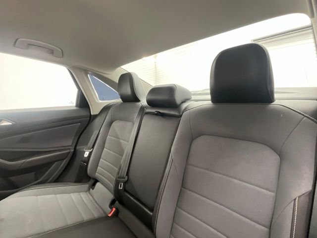 Used 2025 Volkswagen Jetta SE image 7