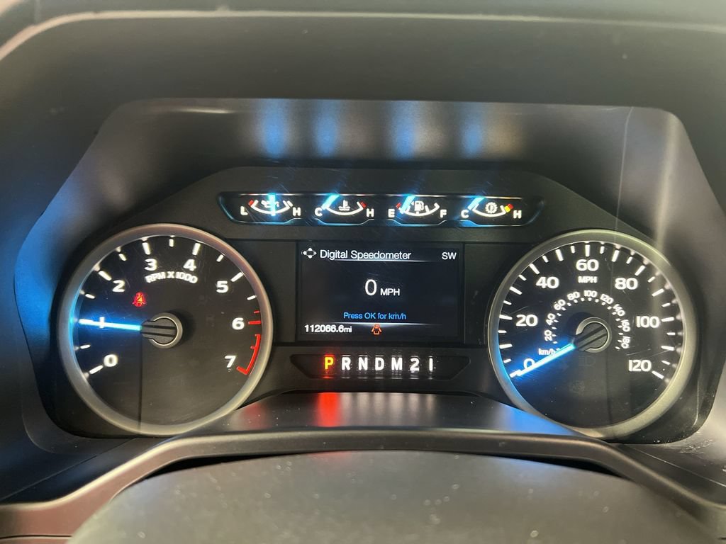 Used 2017 Ford F150 XLT w/ Equipment Group 302A Luxury AWD/4WD image 13