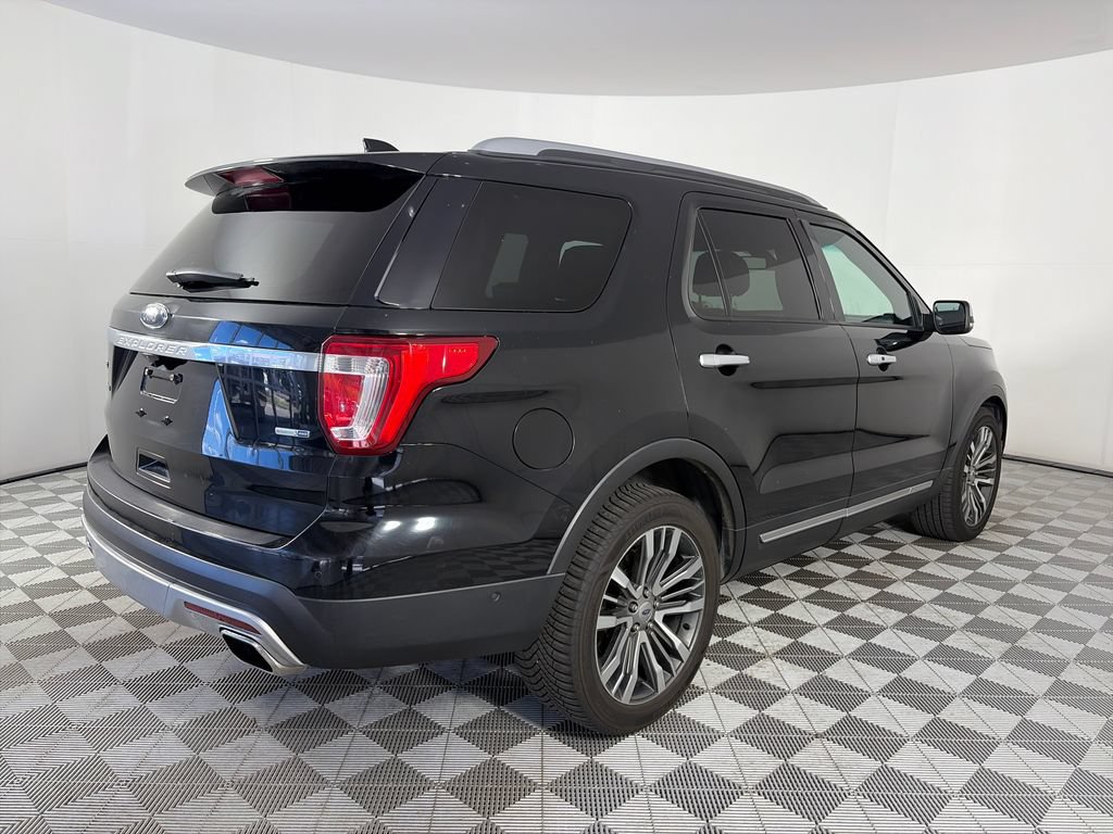 Used 2017 Ford Explorer Platinum AWD/4WD image 7