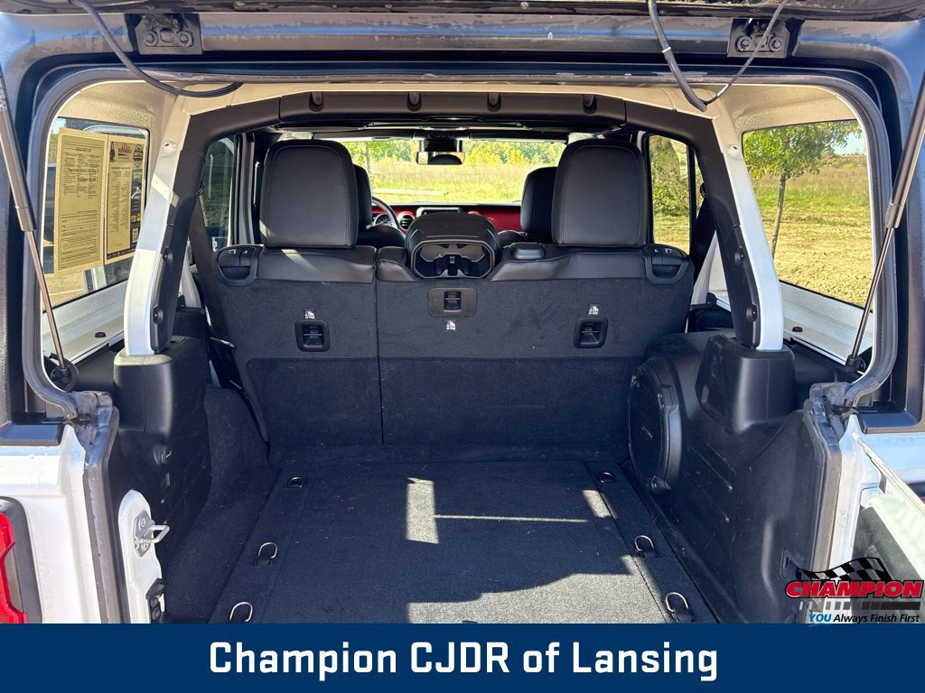 Used 2019 Jeep Wrangler Unlimited Rubicon AWD/4WD image 14