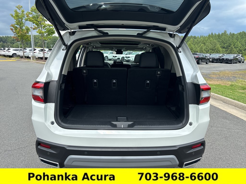 Used 2024 Honda Pilot Touring image 29