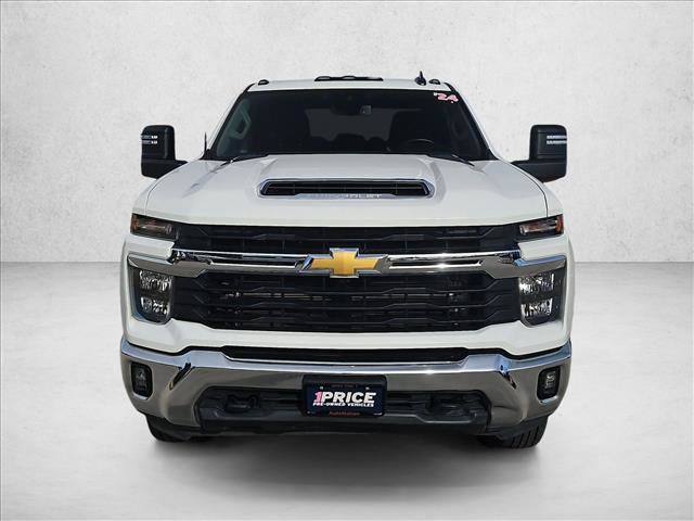 Used 2024 Chevrolet Silverado 3500 LT w/ Texas Edition image 2