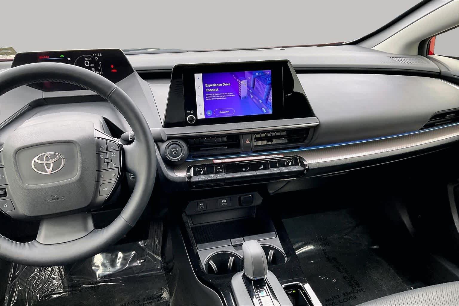 Used 2024 Toyota Prius XLE AWD/4WD image 7