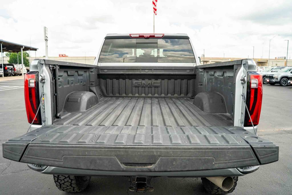 Used 2025 GMC Sierra 2500 Denali Ultimate AWD/4WD image 31