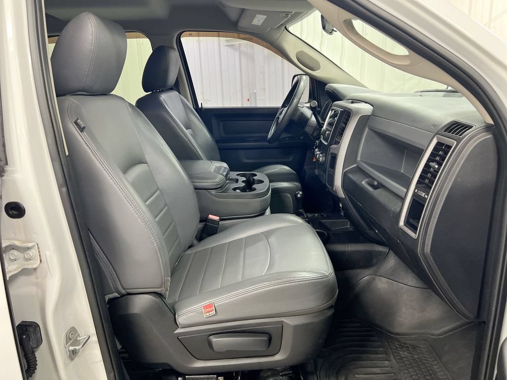Used 2017 RAM 2500 Tradesman w/ Chrome Appearance Group AWD/4WD image 20