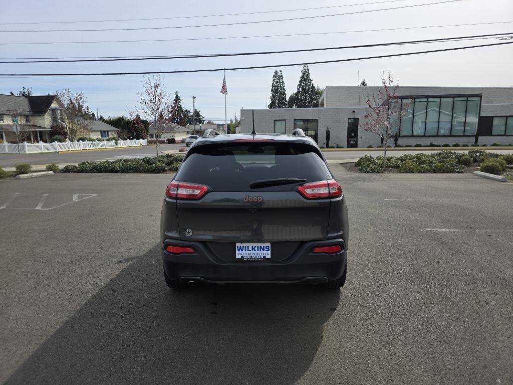 Used 2017 Jeep Cherokee 75th Anniversary image 5