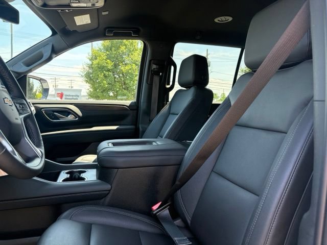 Used 2023 Chevrolet Tahoe LT w/ Luxury Package AWD/4WD image 31