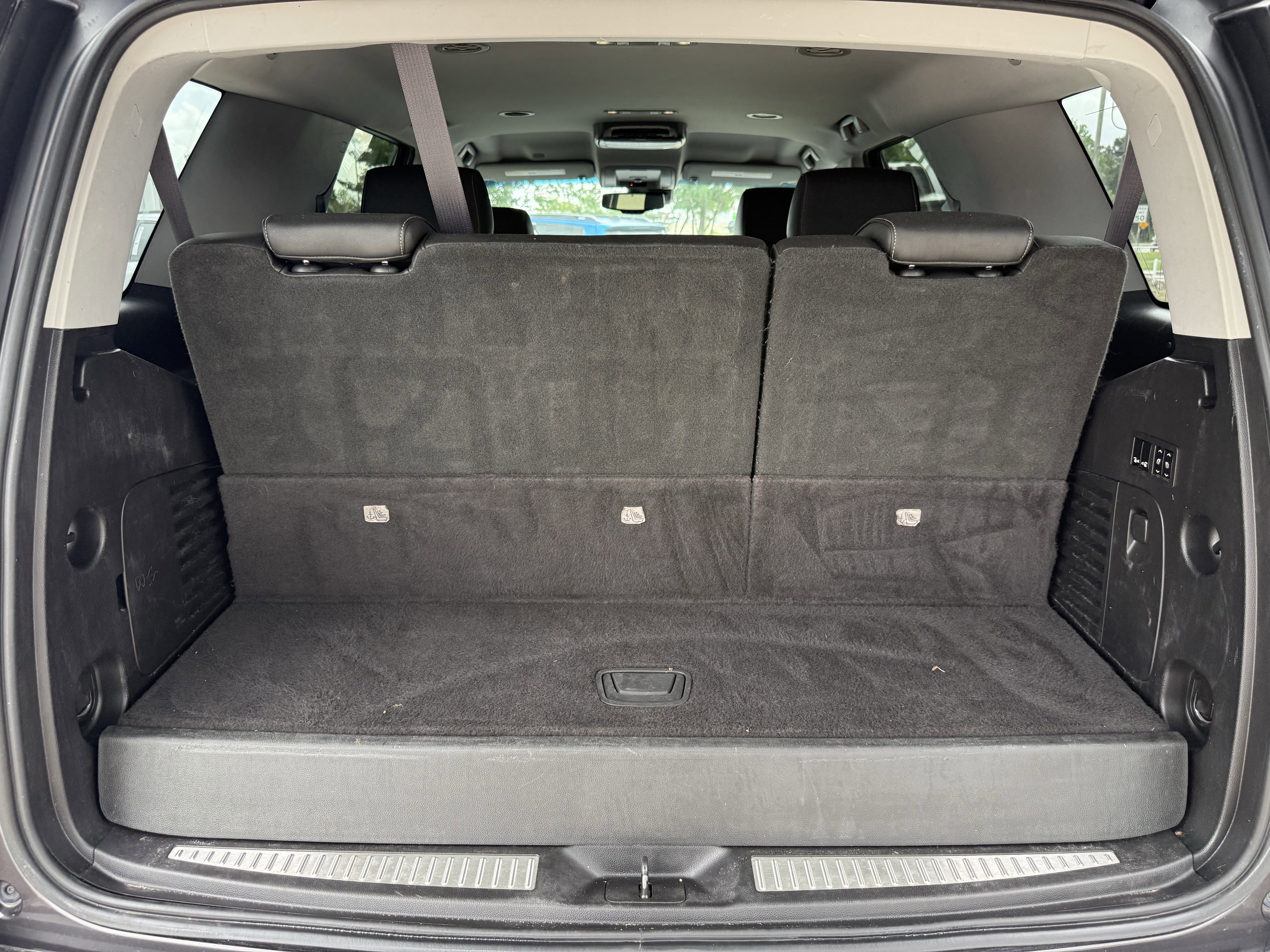 Used 2017 GMC Yukon SLT RWD image 28