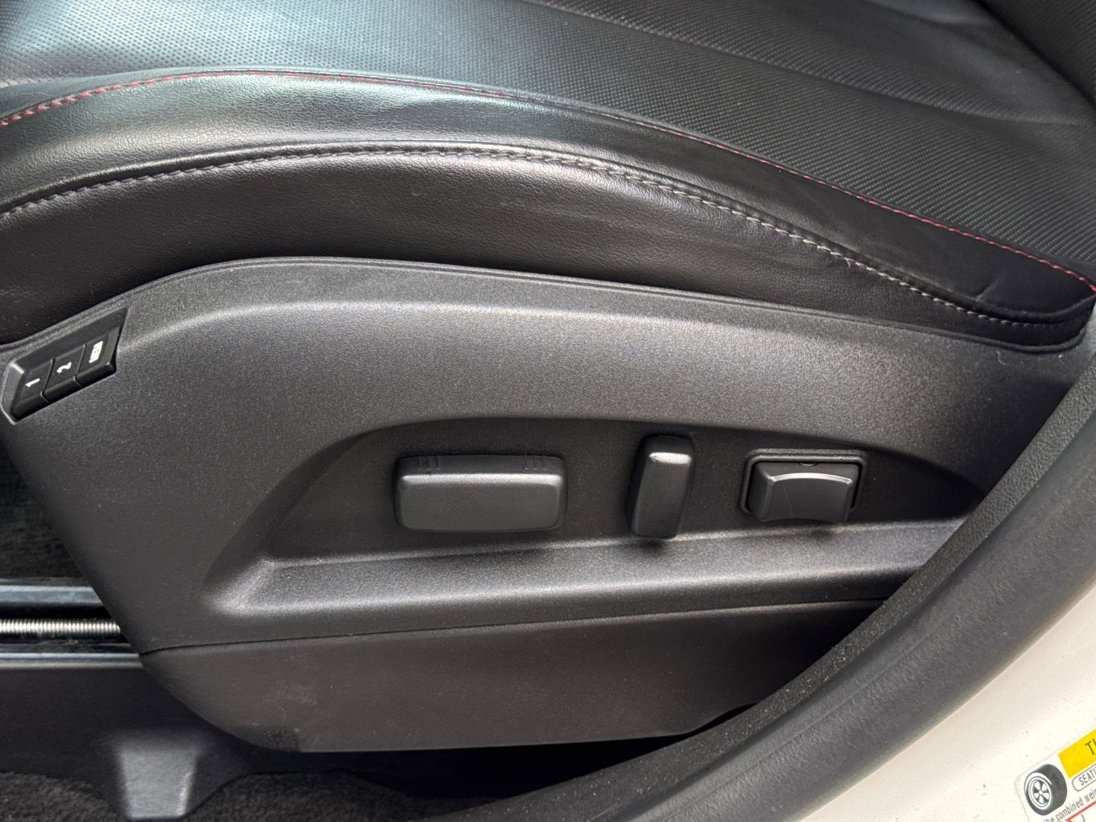 Used 2015 Chevrolet Equinox LTZ w/ LPO, Protection Package FWD image 13
