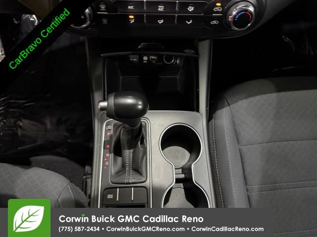 Used 2017 Kia Sorento FWD image 28