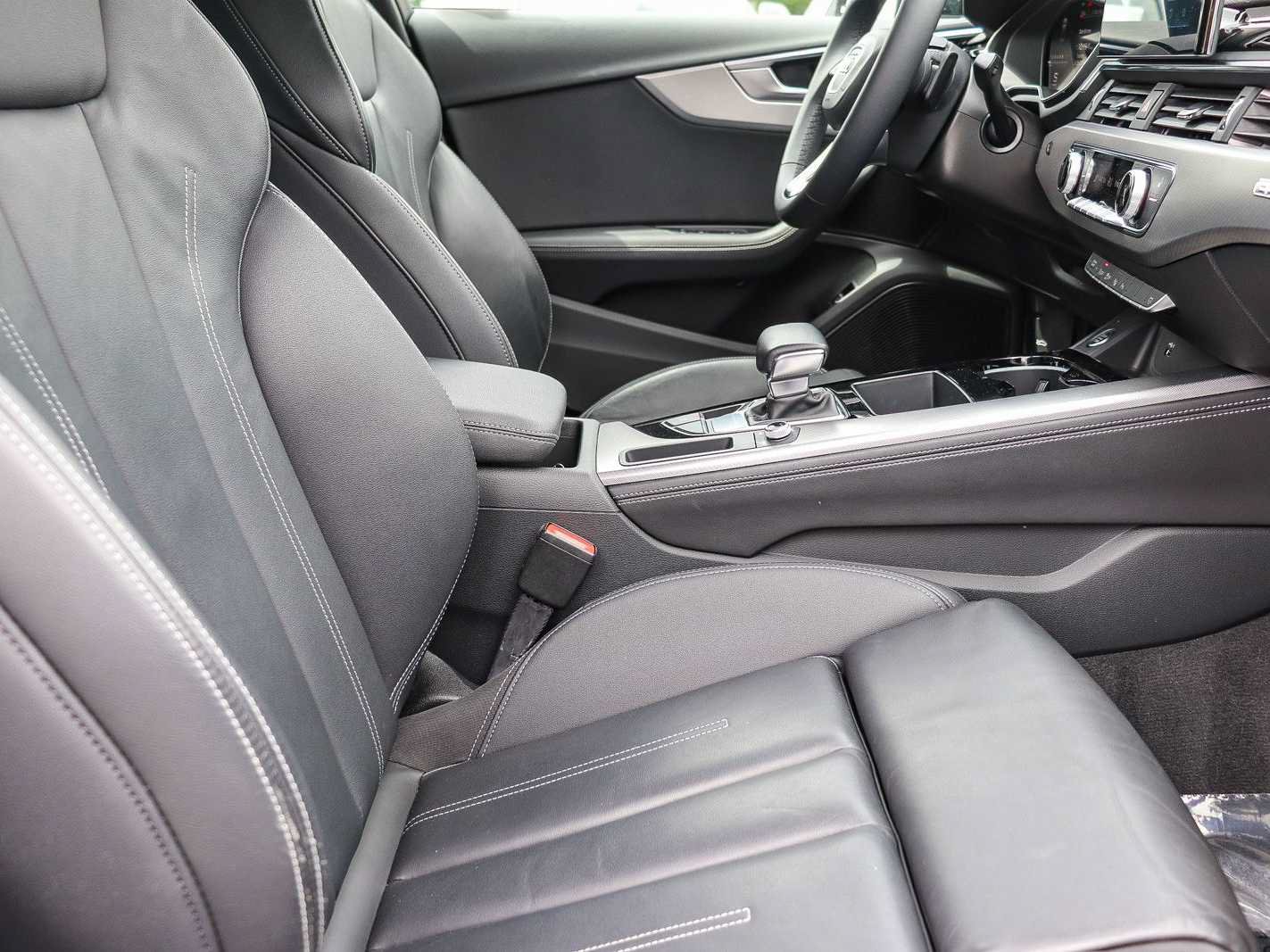 Used 2023 Audi A4 2.0T Prestige AWD/4WD image 15